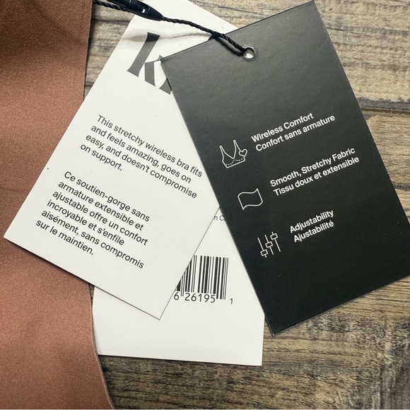 Knix Revolution Adjustable Pull Over Bra - Picture 3 of 8